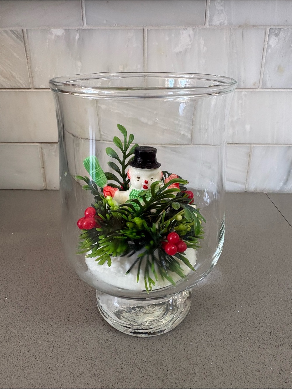 Vintage 1970s Hong Kong Christmas diorama glass hurricane votive candle holder